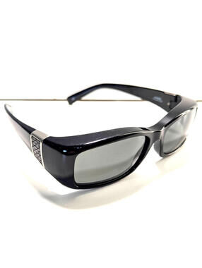 HAVEN Fit Over Polarized Black Sunglasses Miranda 3HD1165251FX Stylish Eyewear